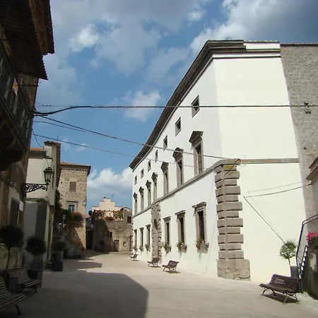 Bed & Breakfast Palazzo Orsini 3*